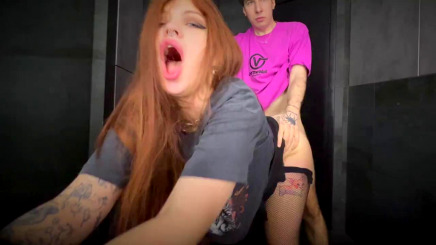 Я напилась Виски трахнулась в туалете клуба