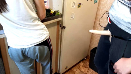 Русские лесбиянки не отошли от нового года бухают и трахаются
